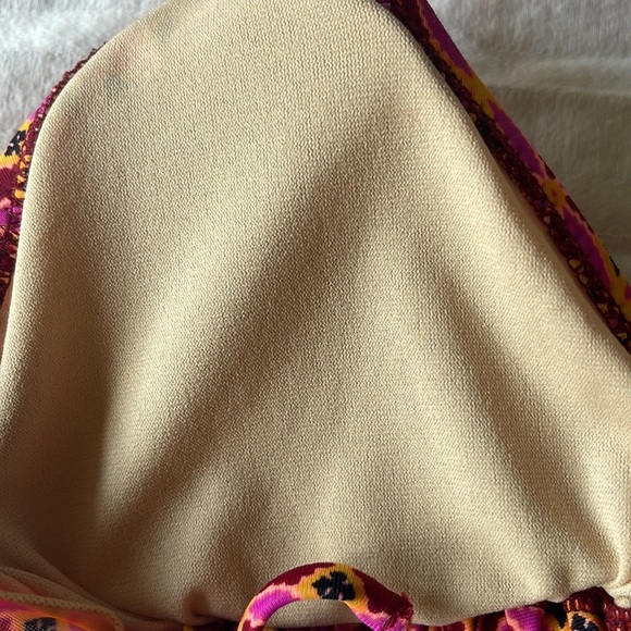 Size small multicolor bikini excellent condition - Picture 4 of 5